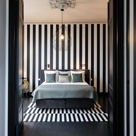 فندق مبيت وإفطار V - Petit 3*