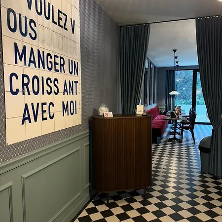 V - Petit 3* Valkenburg aan de Geul