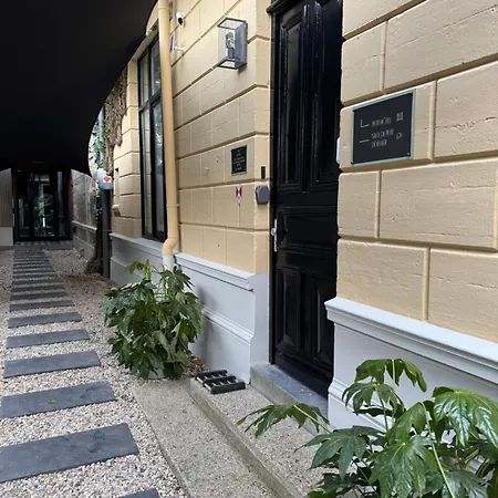 V - Petit Nocleg ze śniadaniem Valkenburg aan de Geul