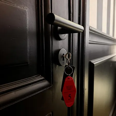 V - Petit 3* Valkenburg aan de Geul